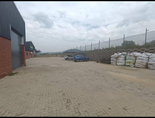 INDUSTRIAL PROPERTY TO RENT IN COSMO BUSINESS PARK